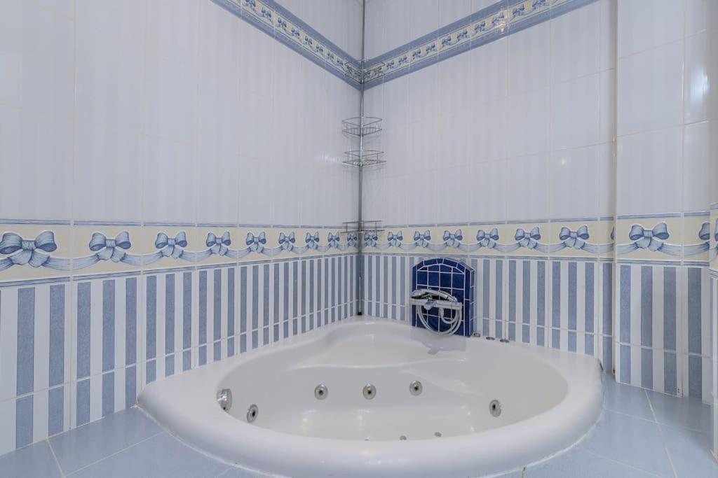 San Mames Football & Parking Bilbao Zewnętrze zdjęcie